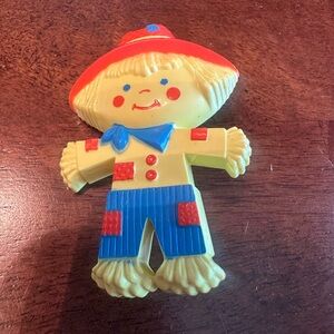 Vintage 1975 Avon Peter Patches Pin Pal Fragrance Glacé Scarecrow